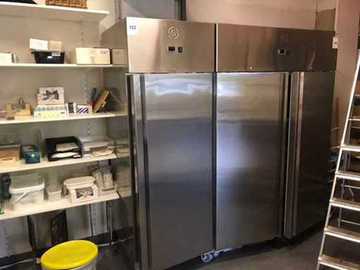 Gram 1000 1000 26260 Stainless Steel 1-door Refrigerator