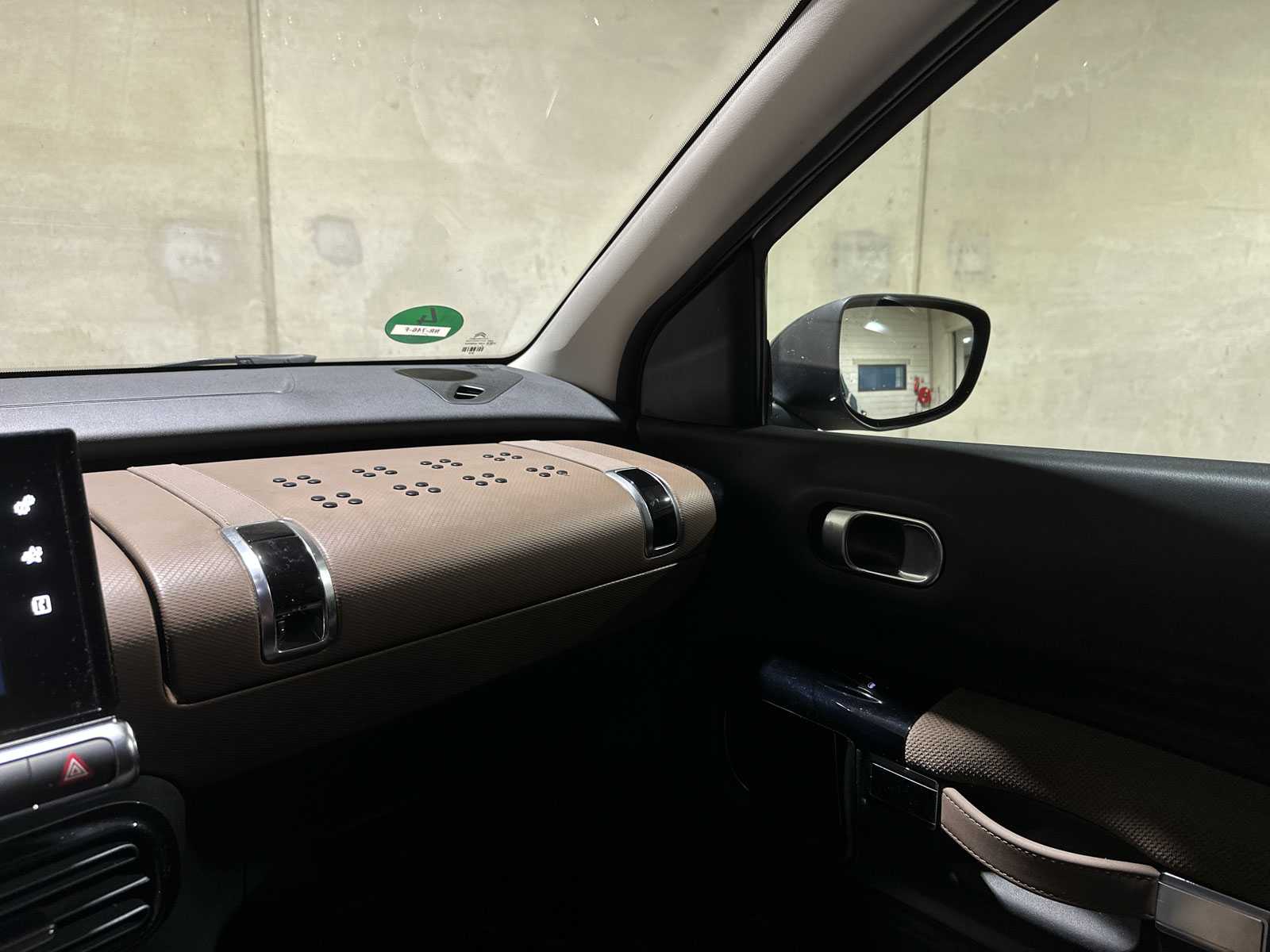 Citroen C4 Cactus 1.2 PureTech Shine 82pk 2017 (Origineel-NL), NR-746-F
