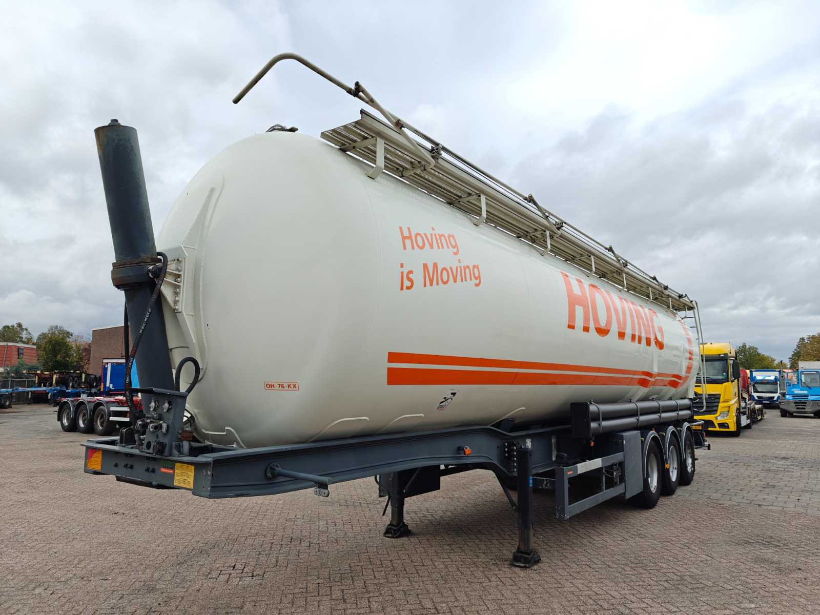 2004 BENALU T39NLNEP Bulk Trailer
