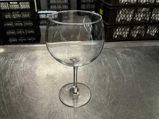 Pahar de gin tonic (96x)