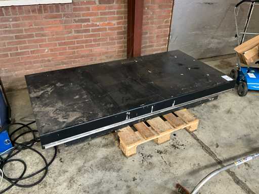 1997 TransLyft TM3000 Hebetisch