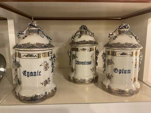 Various antique pharmacy jars with inscription(11x)