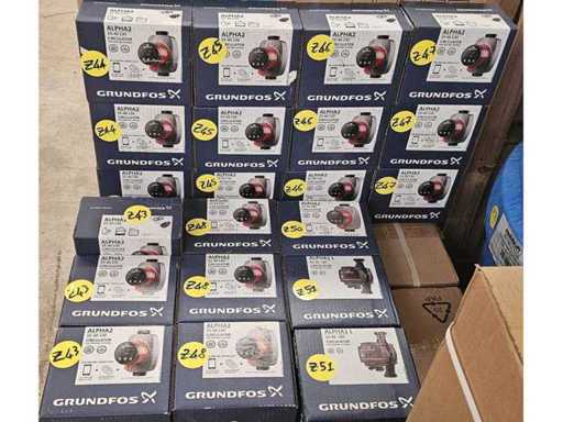 Circulateurs GRUNDFOS ALPHA2 pour systèmes de chauffage et de climatisation - en stock 3 pièces