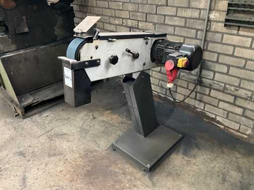 UWM 75 Bandschuurmachine