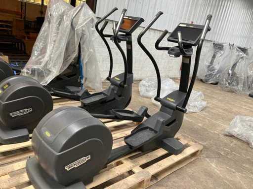 TECHNOGYM - Excite Synchro 1000 Unity 3 - Elliptical Trainer