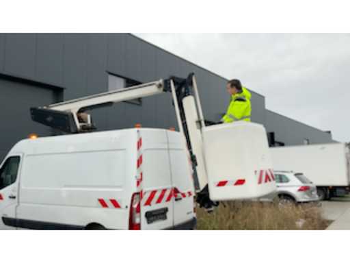 eeaff5d5-1d91-4295-9f43-da652df0197b.mp4