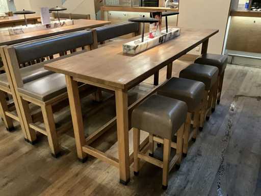 Huts - Tavolo da bar in legno massello con panca e 4 sgabelli