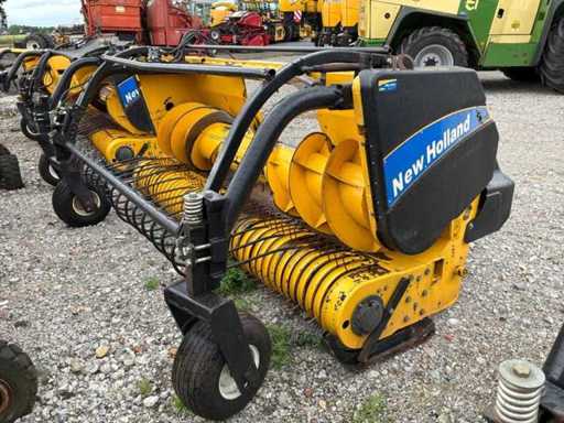 2009 New Holland 273 Grass pic-up