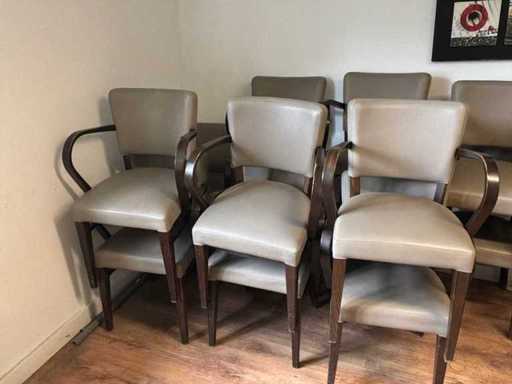 Chaise de restaurant (15 fois)