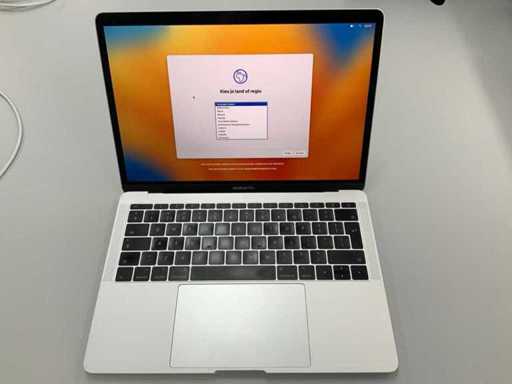 Apple A1708 MacBook Pro MPXR2N/AA z 13-calowym laptopem