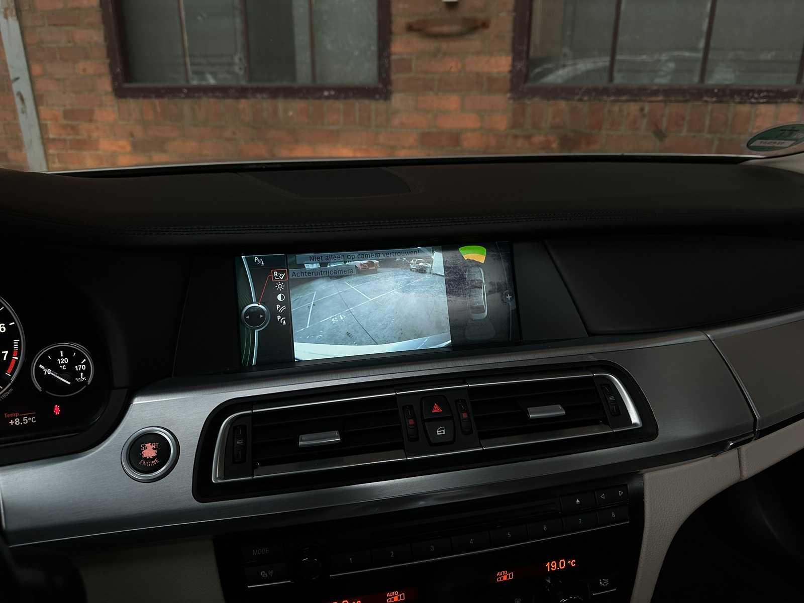 BMW 750i ActiveHybrid 4.4 V8 407pk 2010 7-serie, 02-PGJ-7 Youngtimer