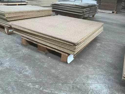 3 palettes de carton comprimé résistant à l’humidité