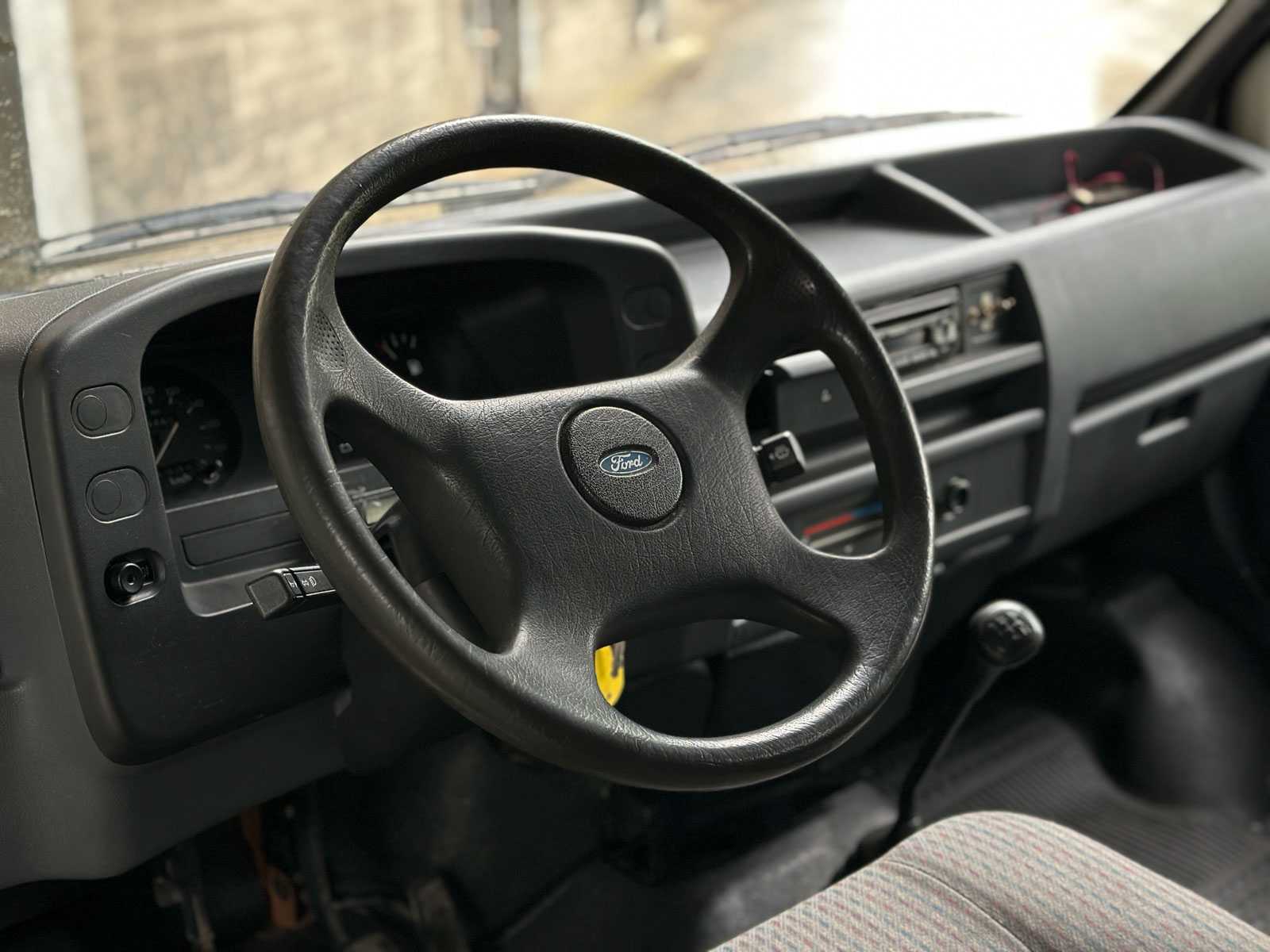 Ford Transit 100D KAMPEERAUTO 69pk 1992 Camper (Origineel-NL), DZ-NN-77