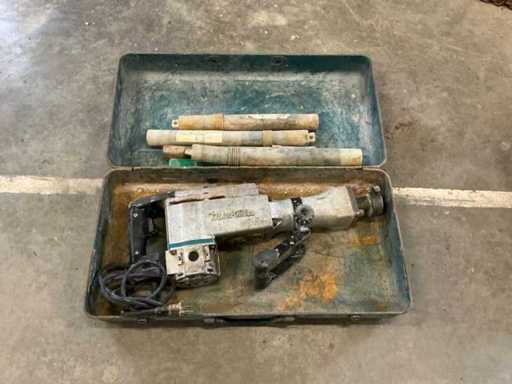 Makita HM1500 Demolition Hammer