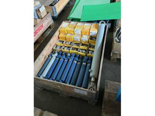 11 CYLINDRÓW HYDRAULICZNYCH REXROTH + AKCESORIA HYDRAULICZNE ERMETO
