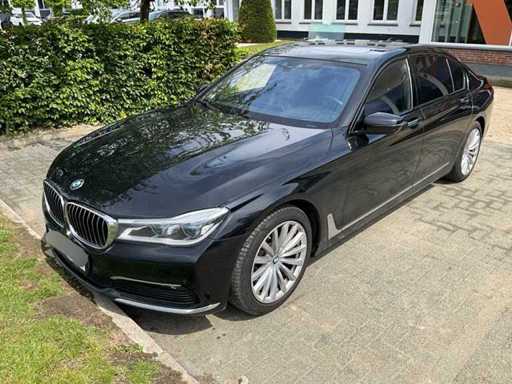 2017 BMW 750LI XDRIVE - full option