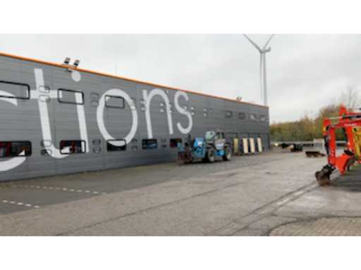 cfb2a938-132d-4989-a932-f4d9251a79ed.mp4