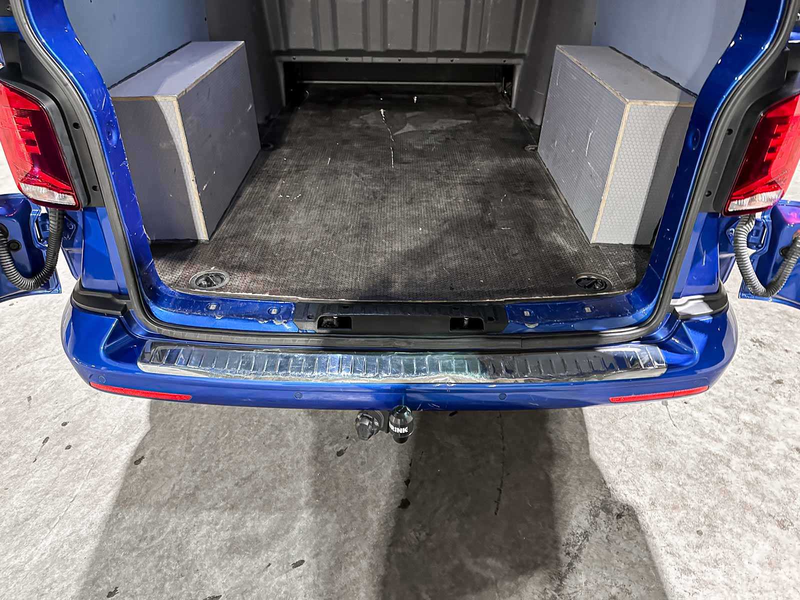 Volkswagen Transporter 2.0 TDI L2H1 30 DC 6-Persoons Highline 150pk 2020 (Origineel-NL), VGK-42-L Bedrijfswagen