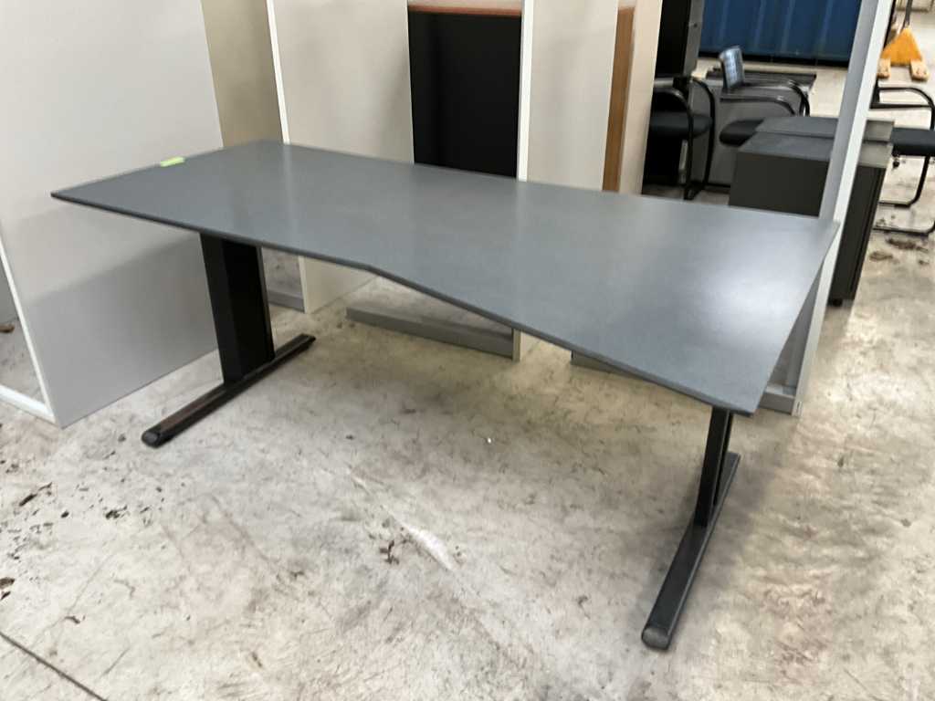 2x Desk/desk table