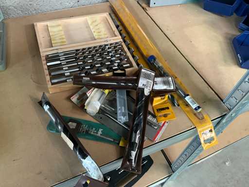 Borenset LABOR en diverse boren