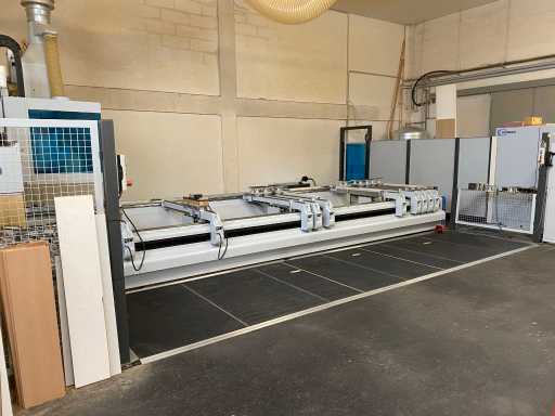 Centre d’usinage CNC 5 axes HOMAG BOF 311/60/F/KC