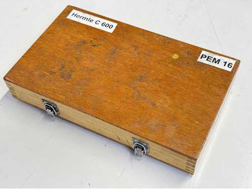   End-of-line gauge