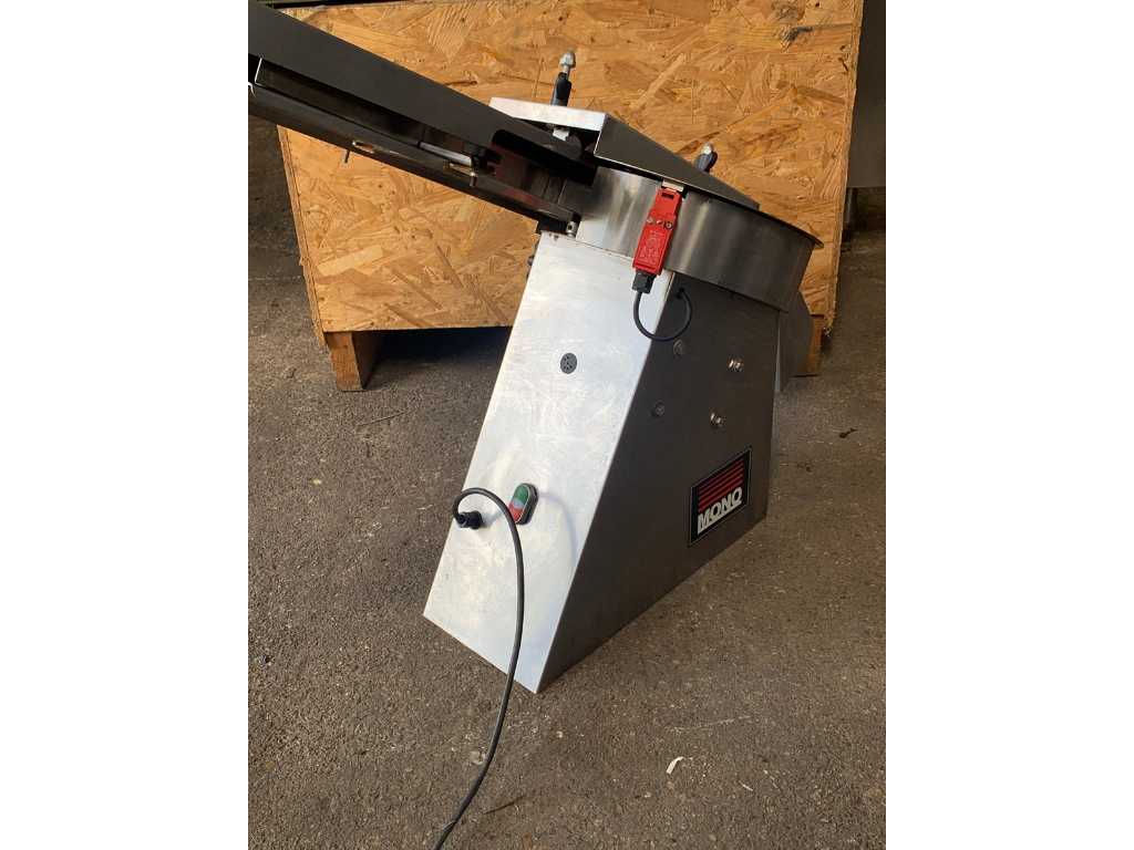 2015 Mono Equipment FG063-A12 Roll Slicer