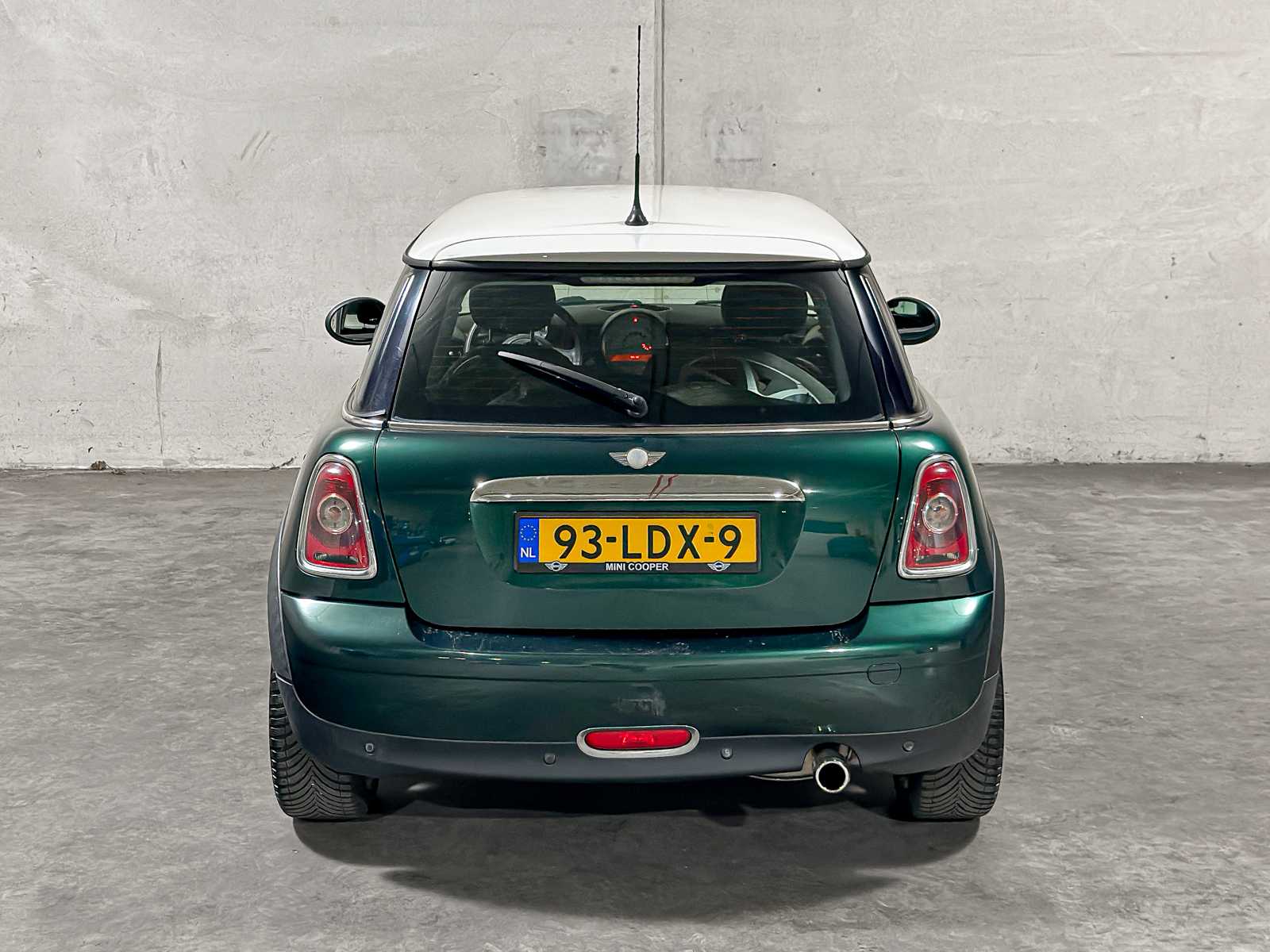 Mini 3-Deurs 1.6 Cooper 120pk 2008, 93-LDX-9