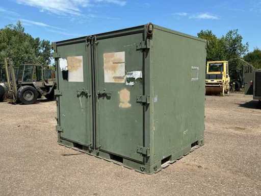 Container al armatei