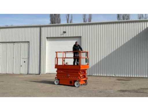 1fc843a4-881b-4759-b458-8c20d6628b68.mp4