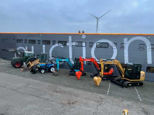 Earthmoving, transport and building materials