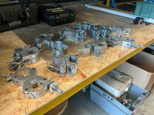 Crochets doubles d’aliscaff de différents types (9x)