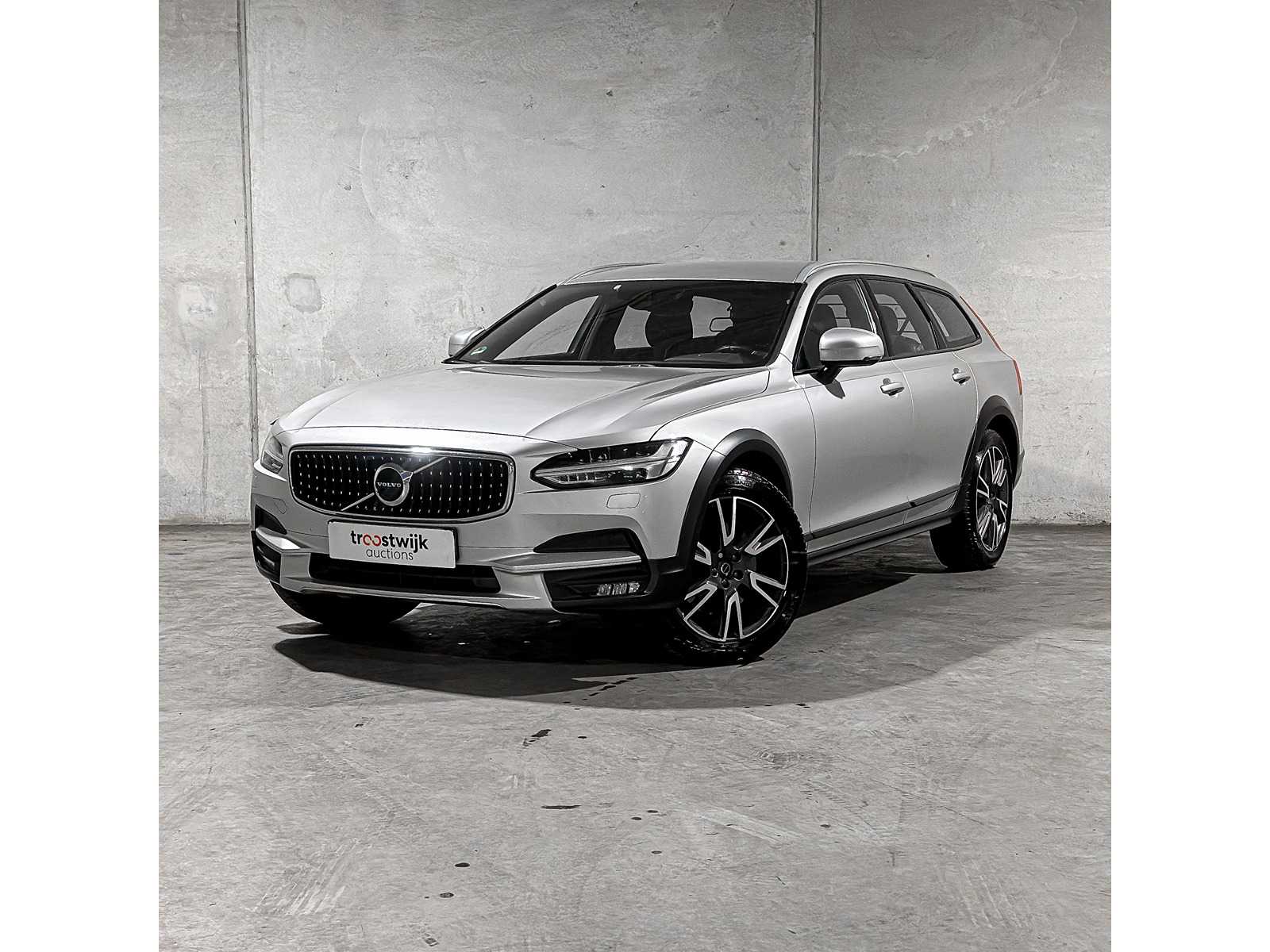 Volvo V90 Cross Country 2.0 T5 Pro 254PK 2018, TT-858-K