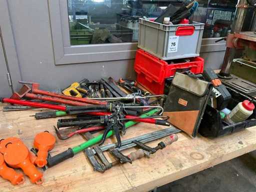 Batch of various hand tools