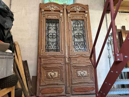 3,23 metri U?i autentice din lemn