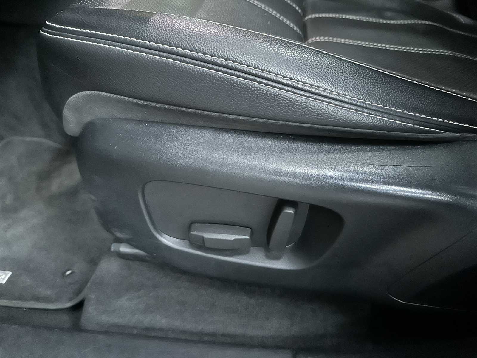 Land Rover Range Rover Velar 2.0 I4 AWD R-D HSE 237pk 2017, PP-174-L