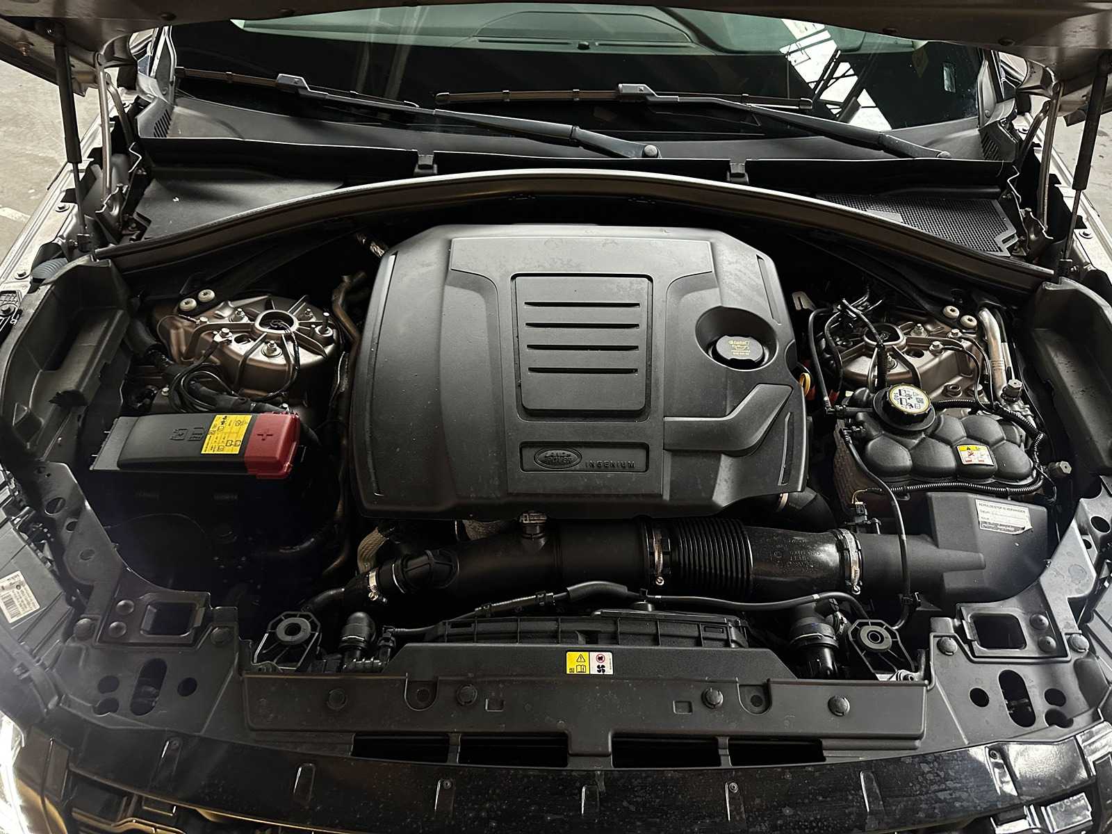 Land Rover Range Rover Velar 2.0 P400e R-Dynamic HSE 300pk 2021 (Origineel-NL), L-870-KS