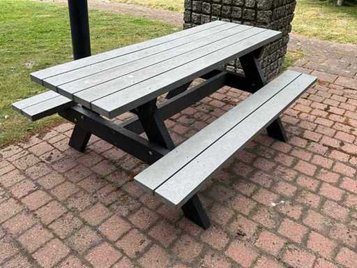 Rekupro - Picknicktafel 180x134x74 cm 