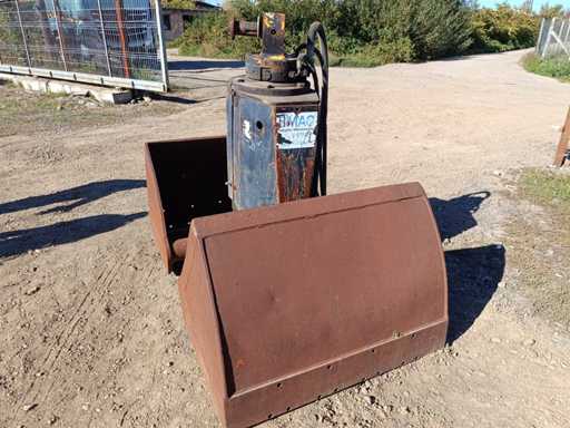 Salzgitter Maschinenbau GmbH - HZG 800-18 - Secchio idraulico a conchiglia