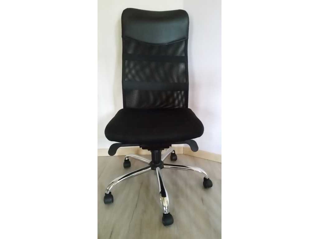 Set of 3 armchairs + 2 office chairs