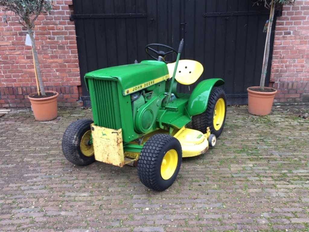 John deere 110 online garden tractor