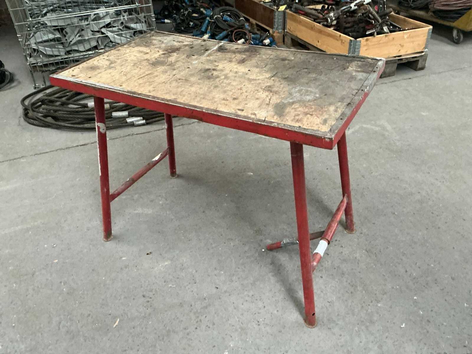 Folding work table (3x)