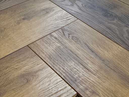 59 m2 Laminate herringbone - 628 x 157 x 10 mm