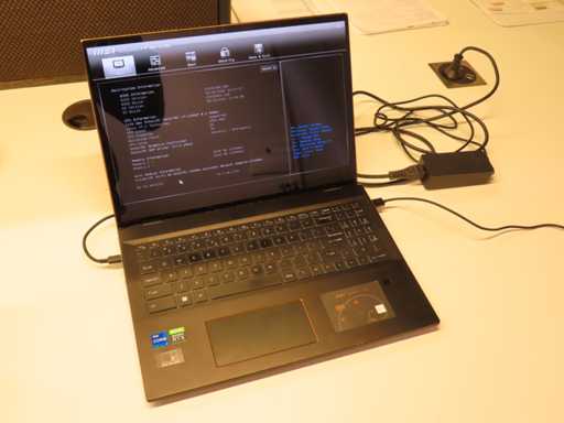 MSI - 2022 - Summit E16 Flip - Laptop