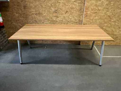 Aludesk – Schreibtisch 200x100cm