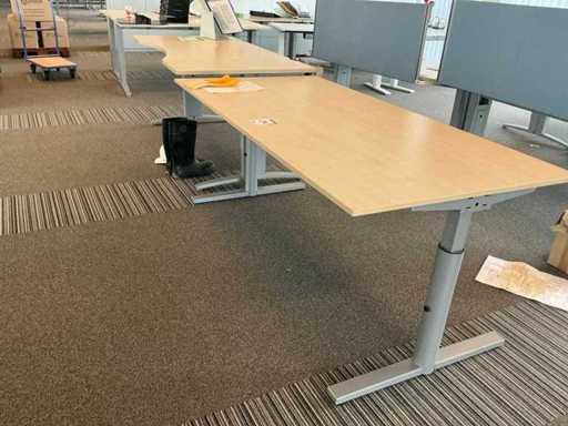 Différents bureaux (2x)