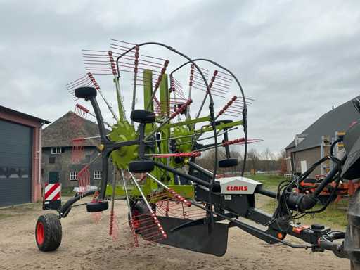 2022 Claas 2900 Liner Twin-rotor rake