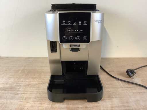DeLonghi Magnifica S ECAM220.80.SB Kaffee- und Espressomaschinen
