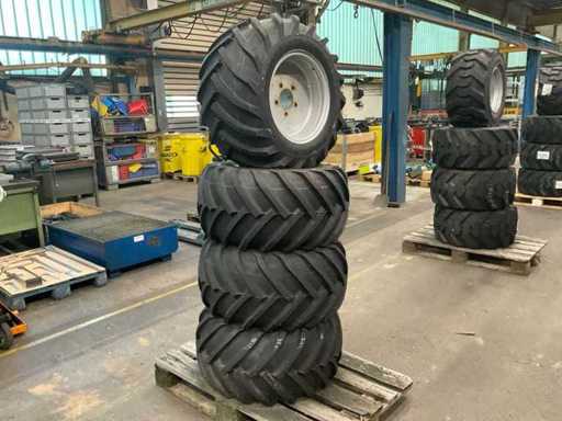 Mitas TR-07 Tire with Rims (4x)
