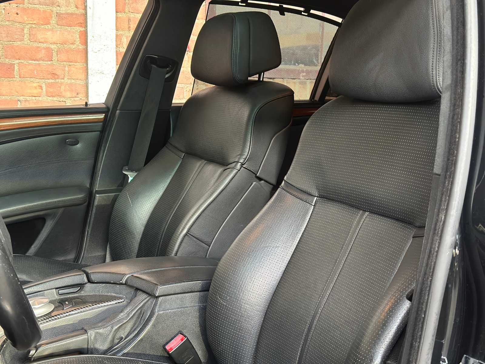 BMW M5 5,0 V10 E60 500 PS 2008 5er Yountimer